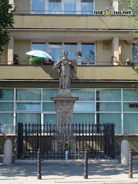 Warszawa_senatorska40.JPG